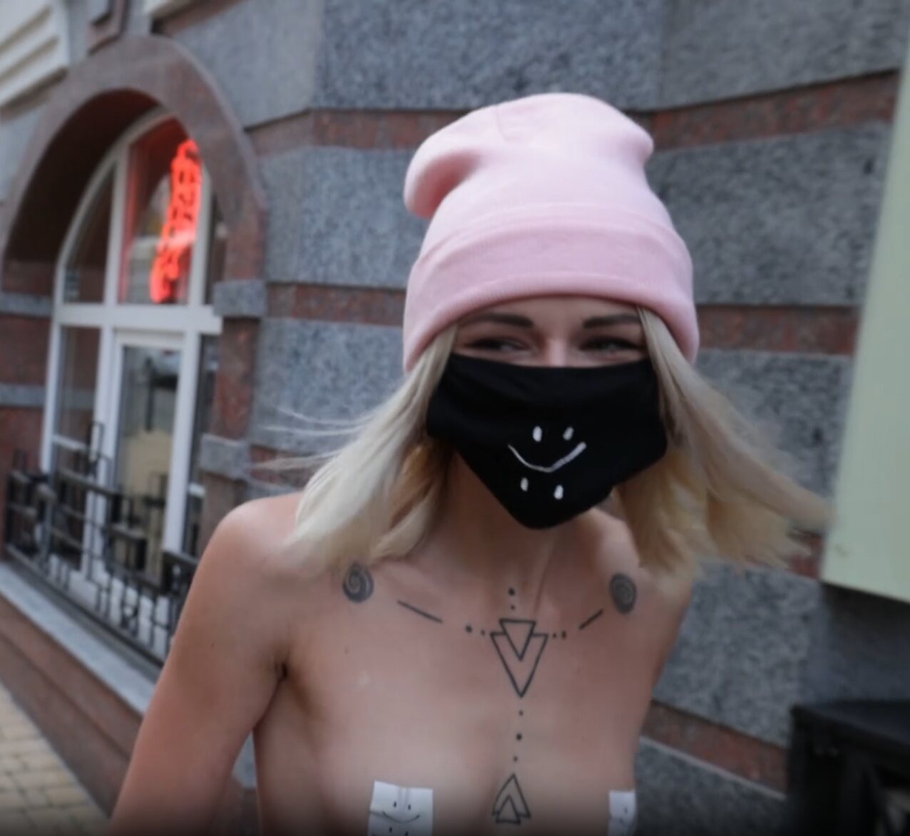 amateur public nudity