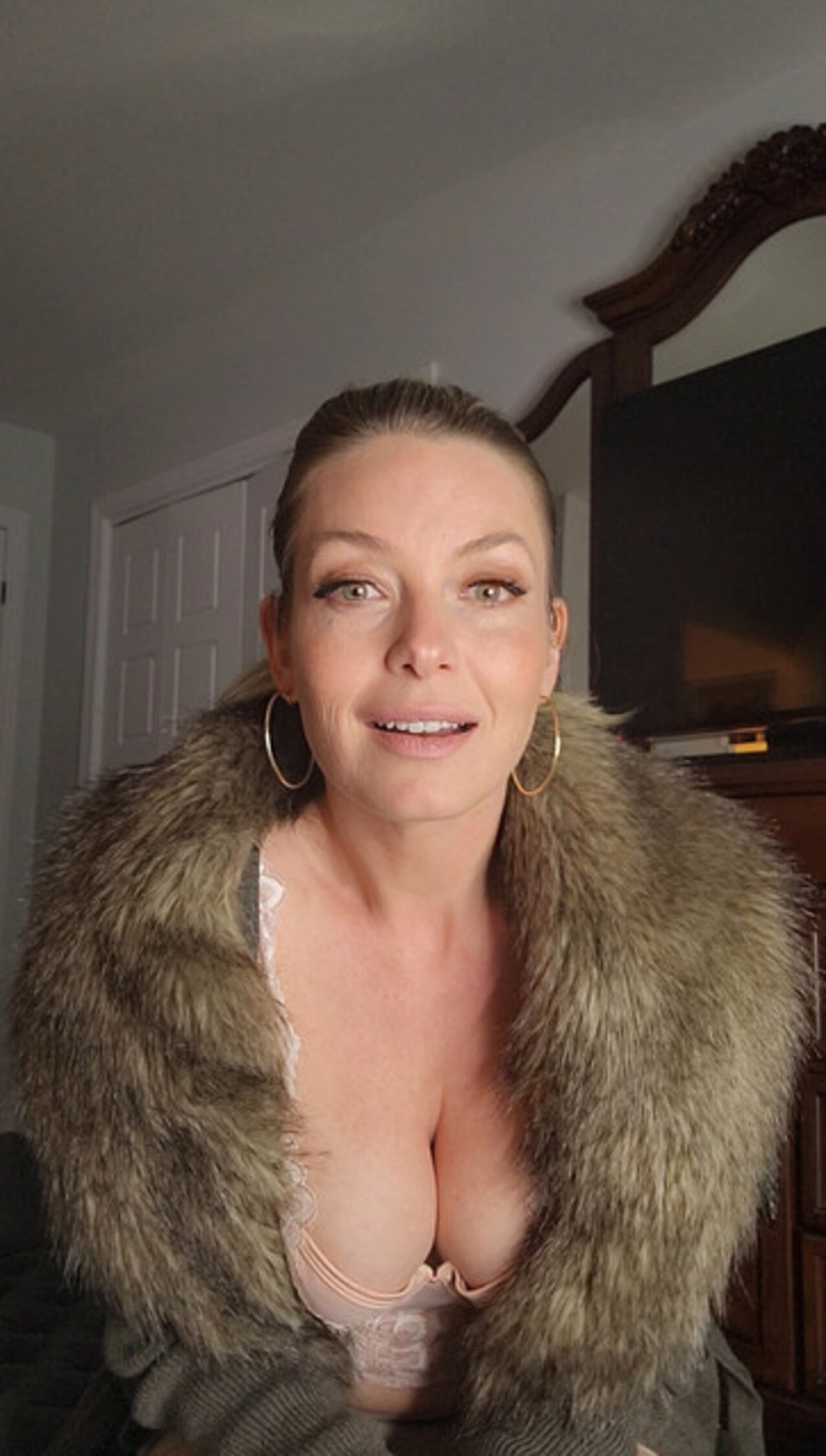 milf solo pov