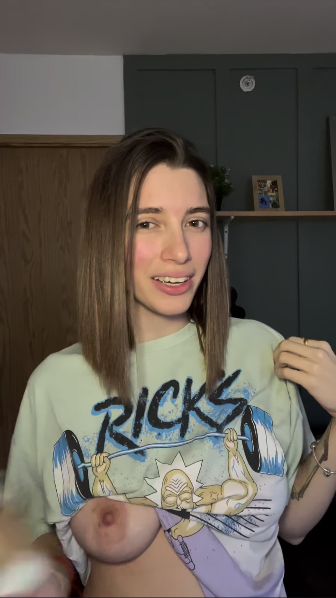 brunette teen slim