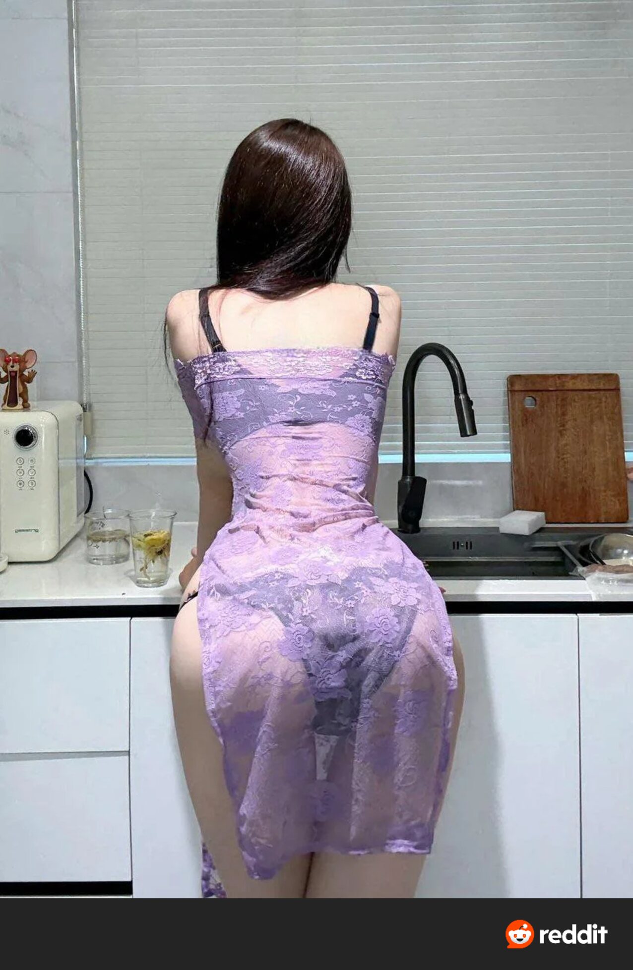 slim tiny waist pristine
