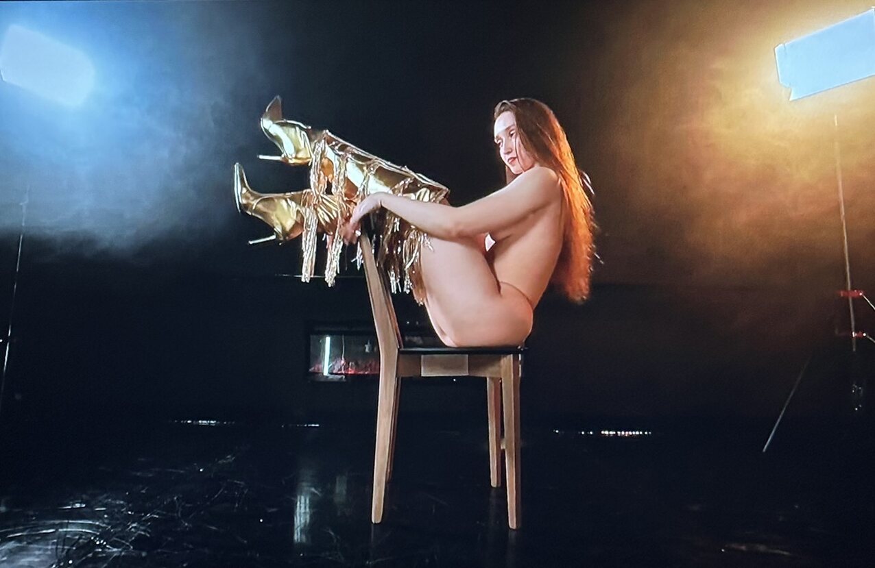 cam model gold