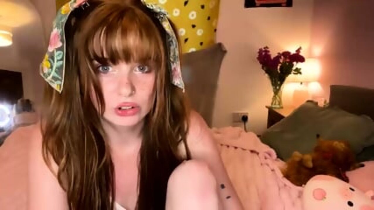 teen camgirl cute