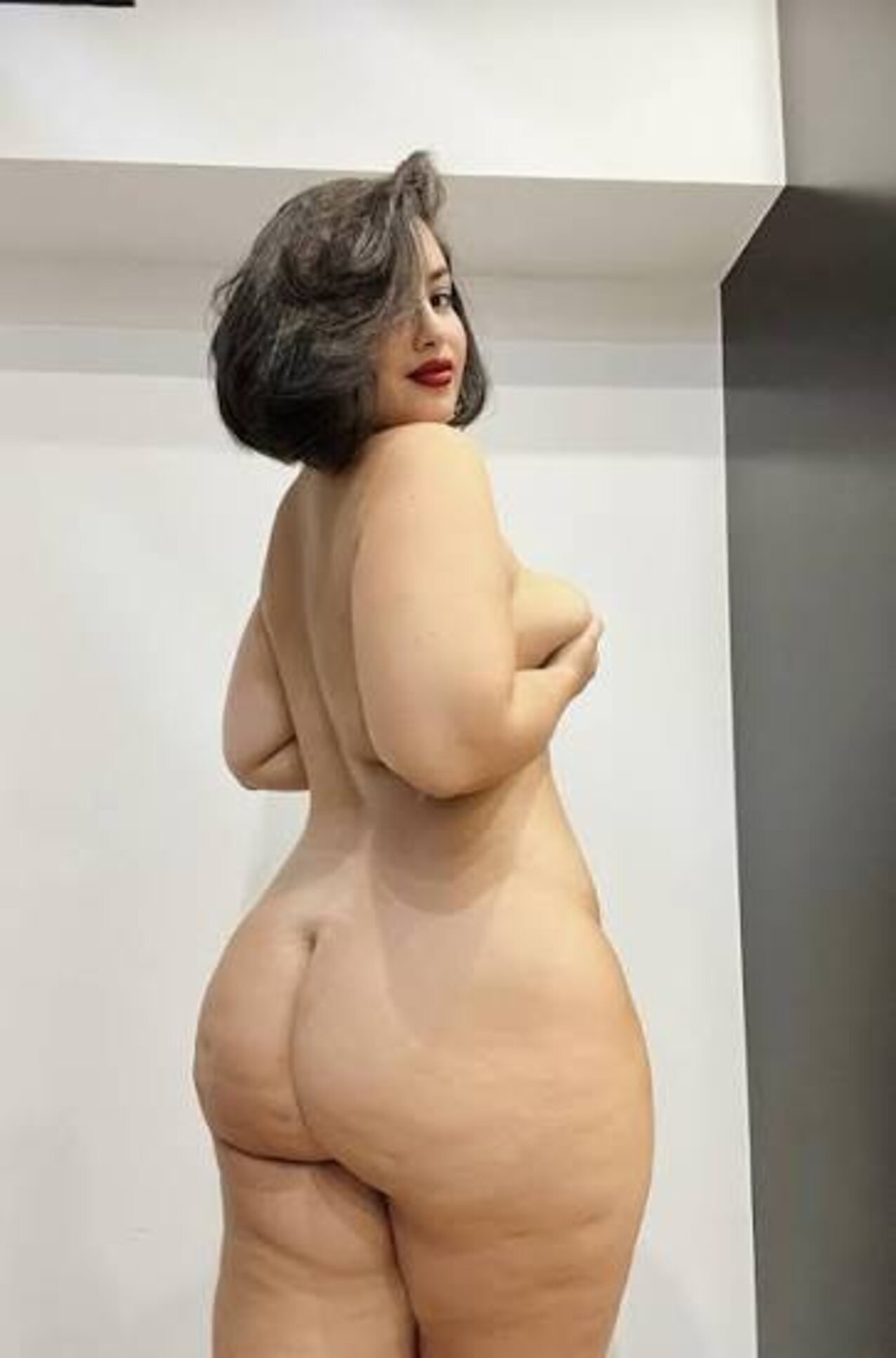 busty cellulite pussy