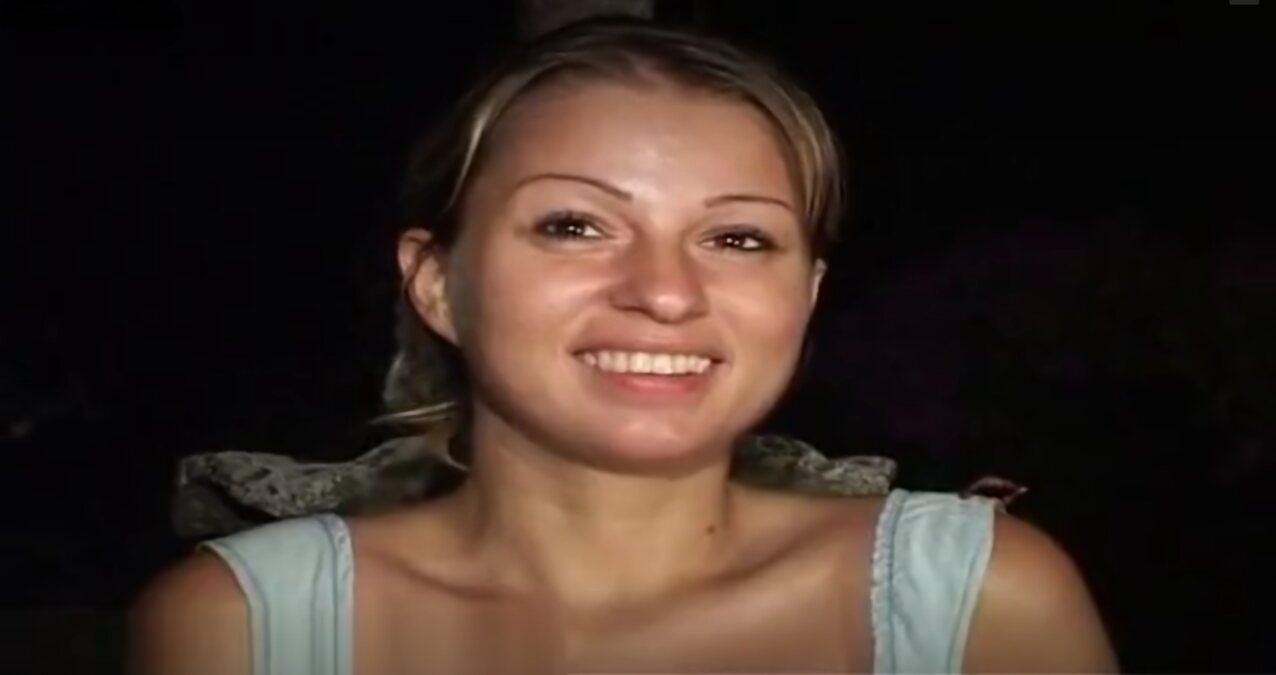bali pee pissing