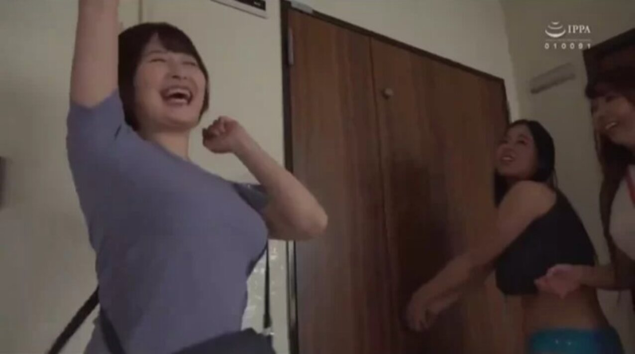 asian hot lesbian