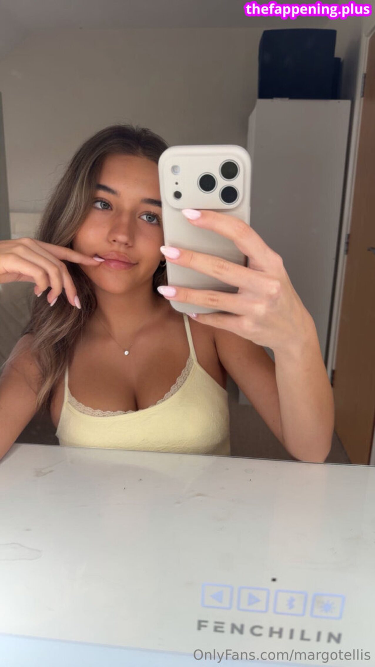 blonde teen onlyfans