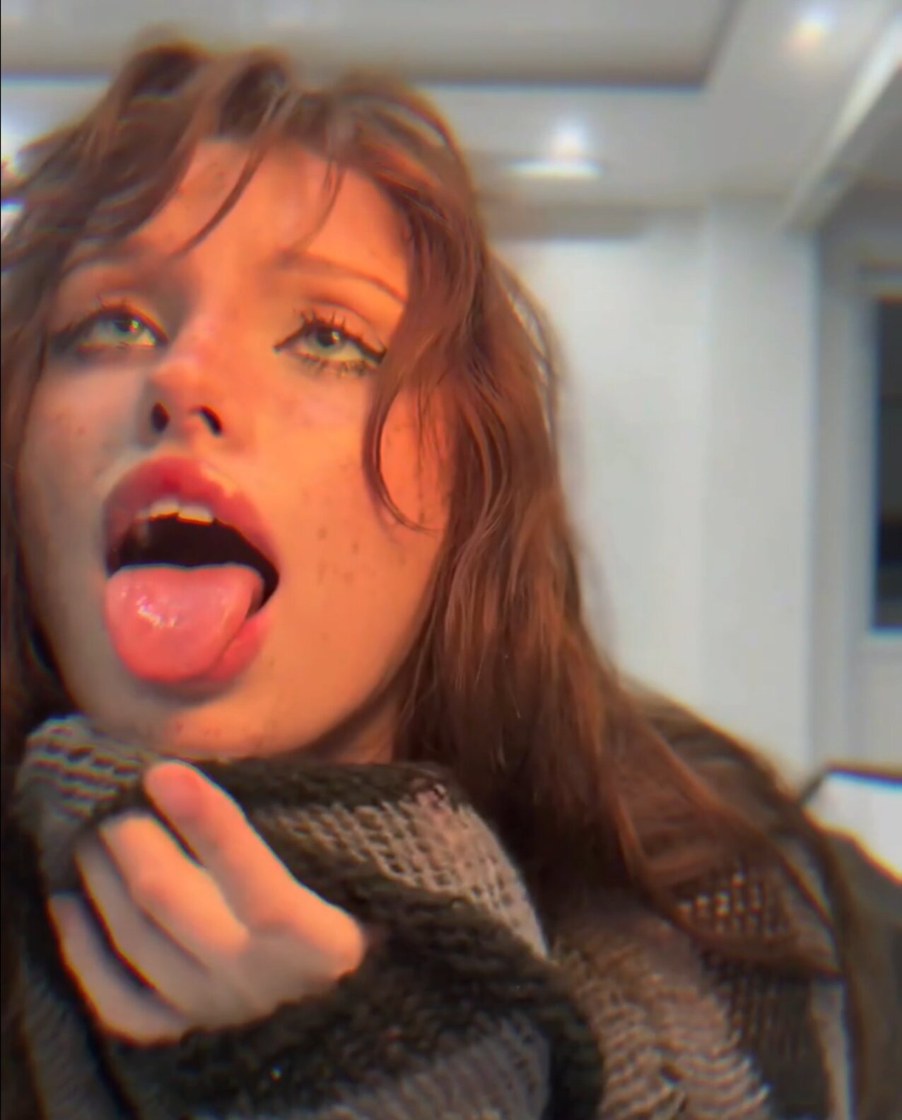 brunette redhead amateur