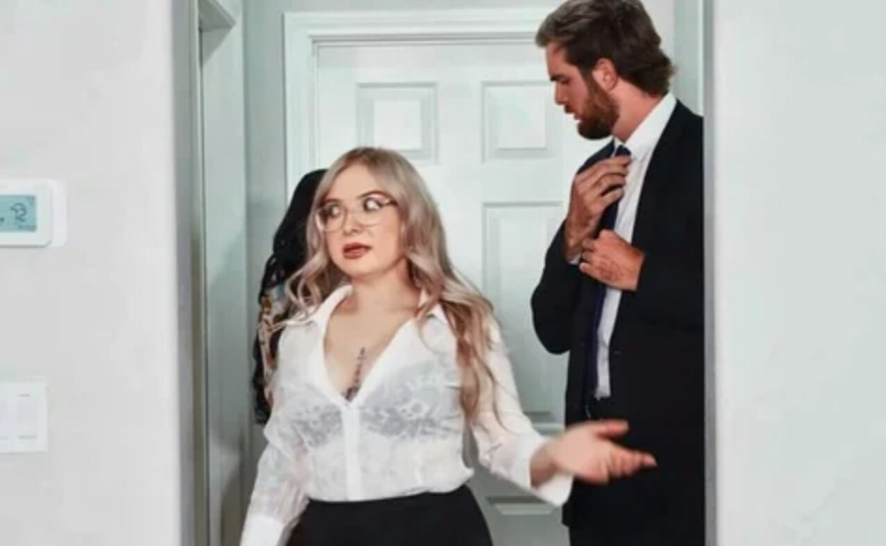 blonde wifey glasses