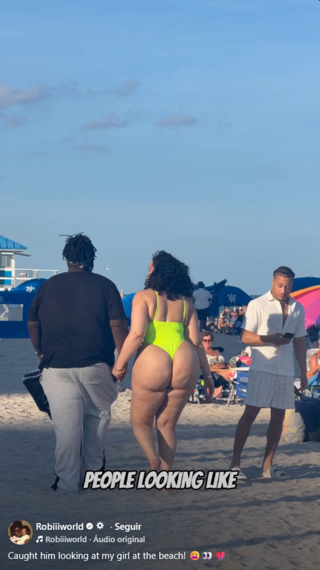 beach public flash