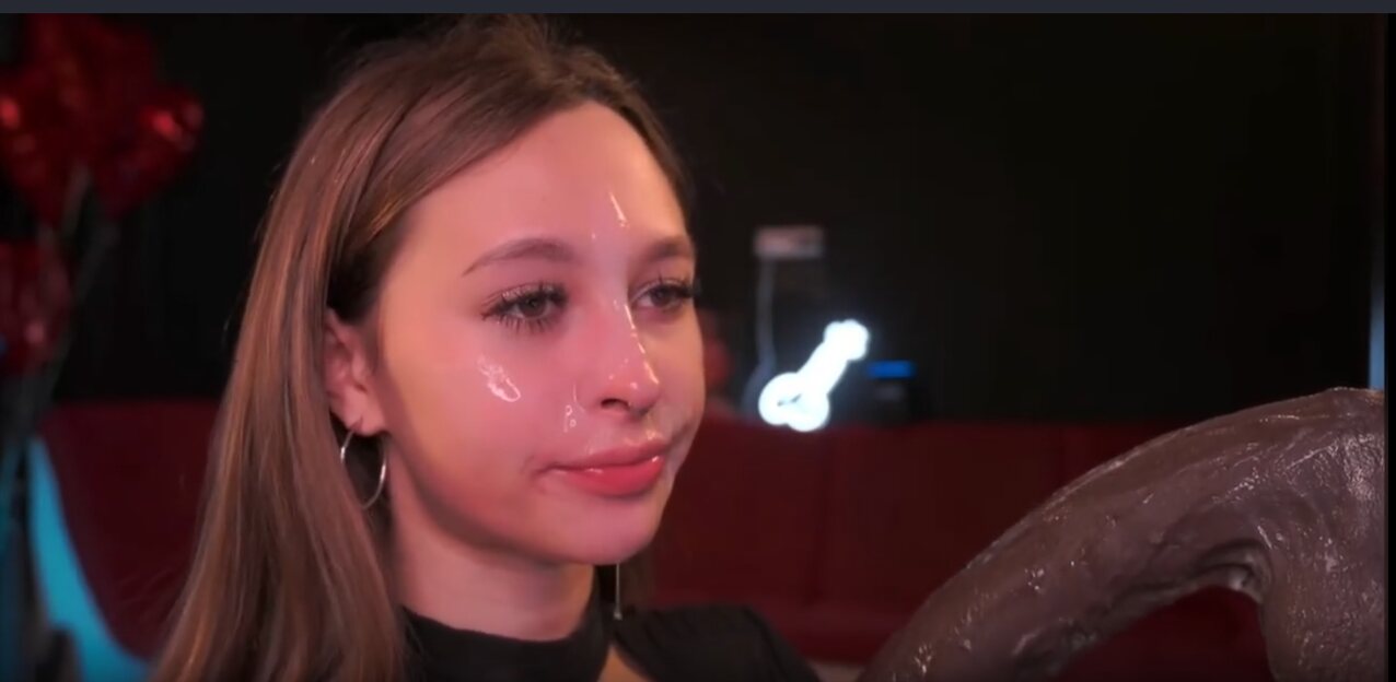 camgirl teen deepthroat