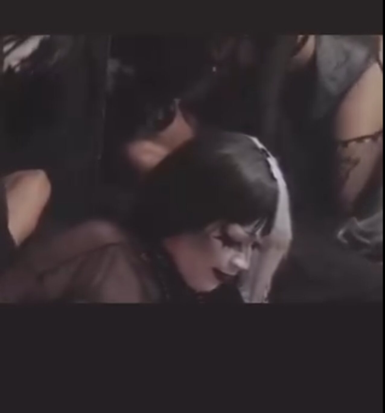 goth mask threesome