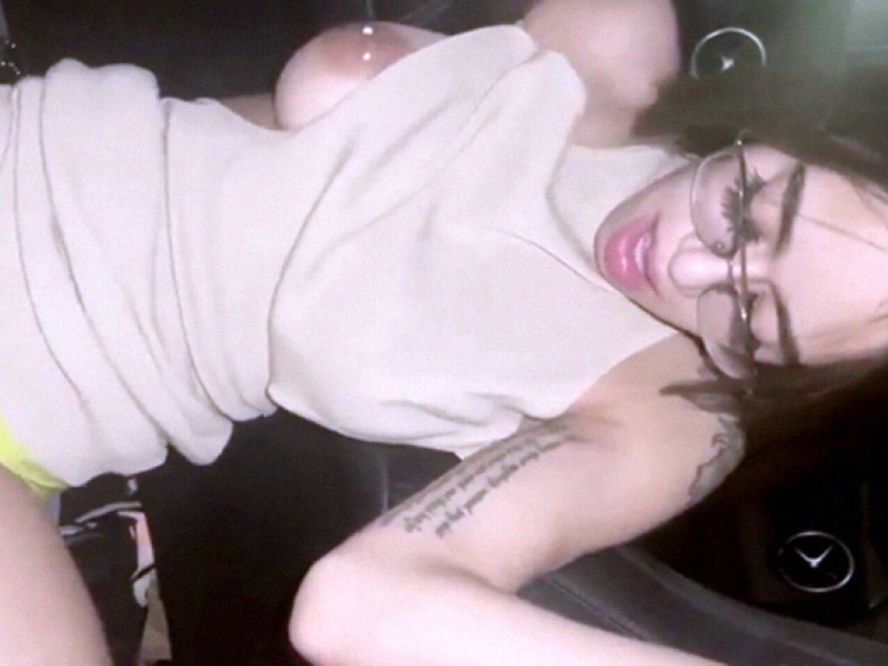 amateur latina car