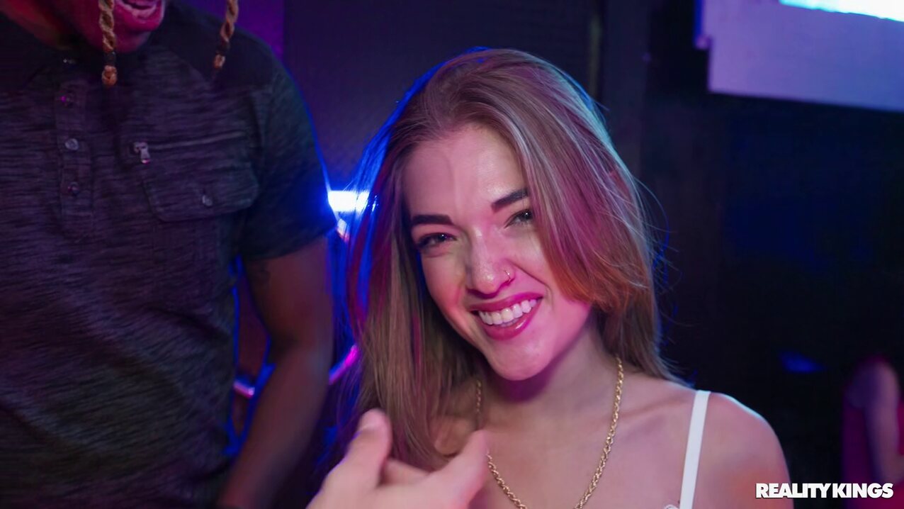 petite blonde nose ring