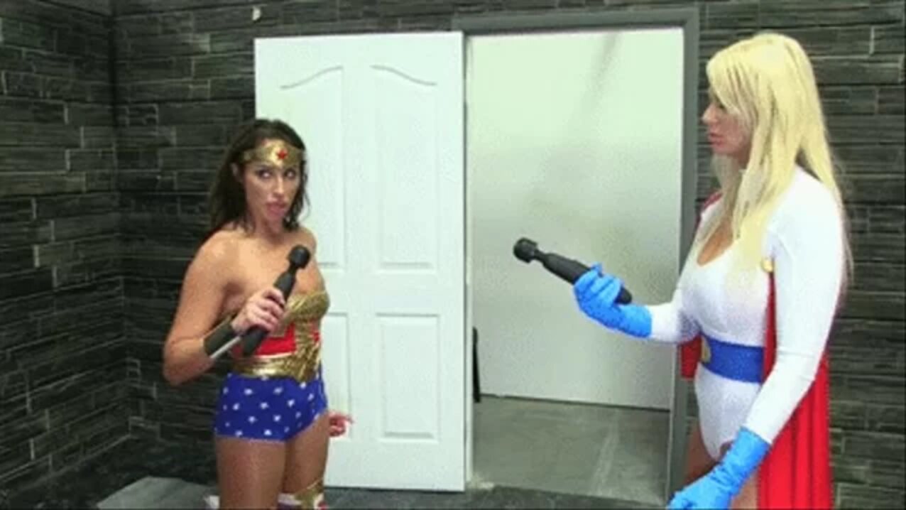 superhero christiana cinn london river