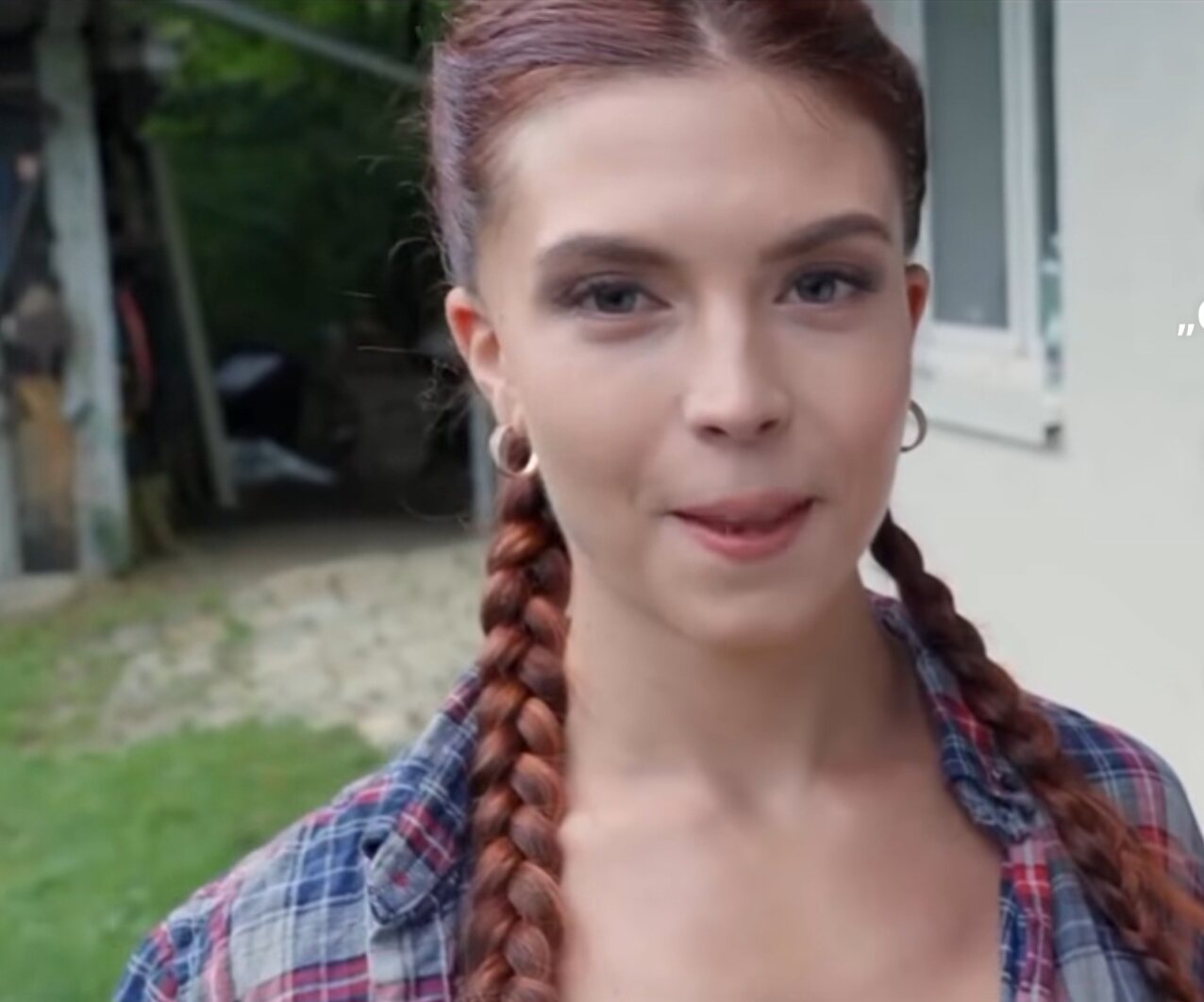 red head czech money
