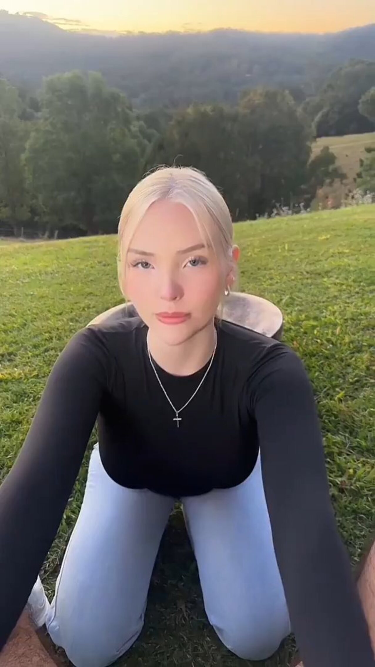 bigtits bigass whitehaire