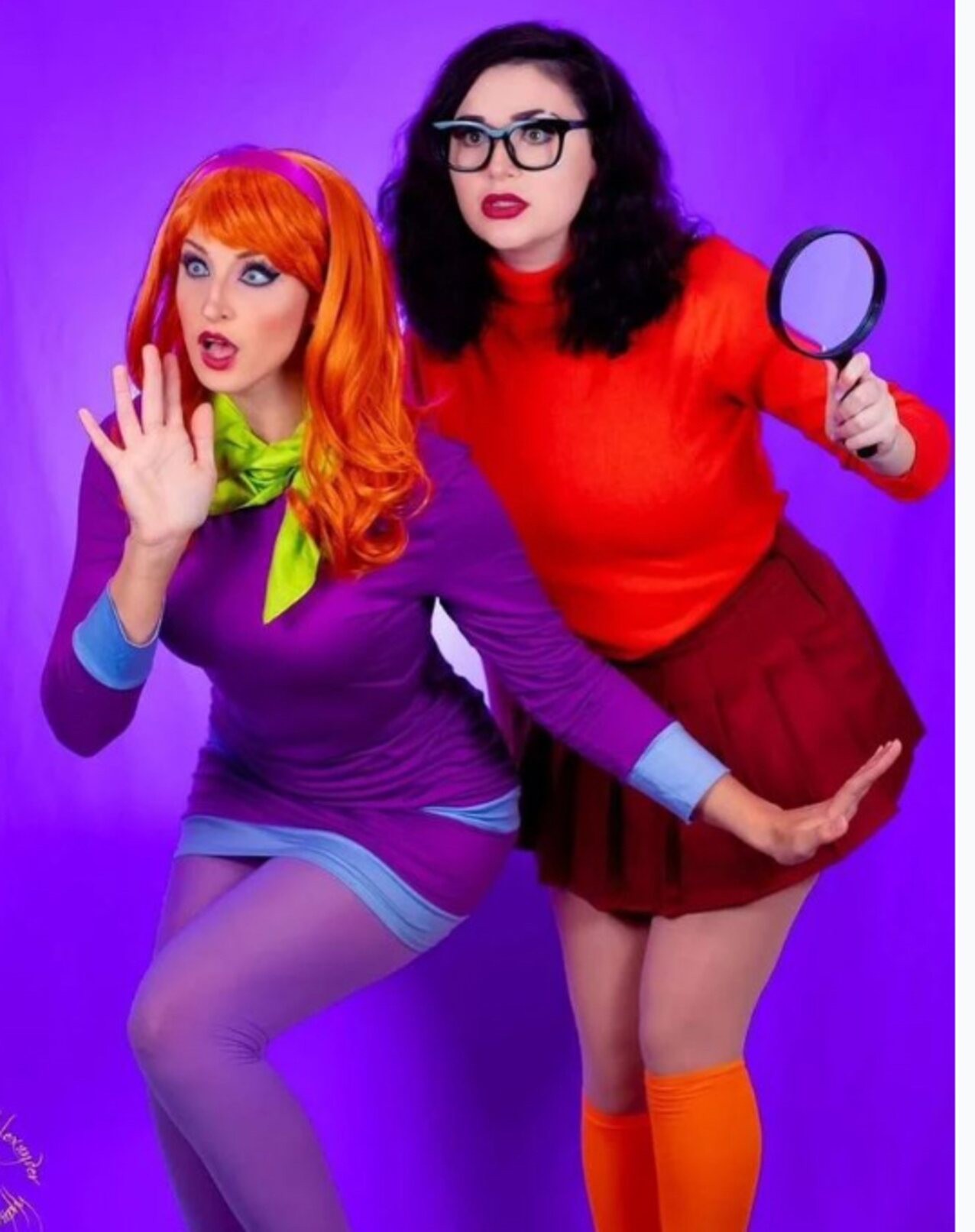 cosplayers hot glasses
