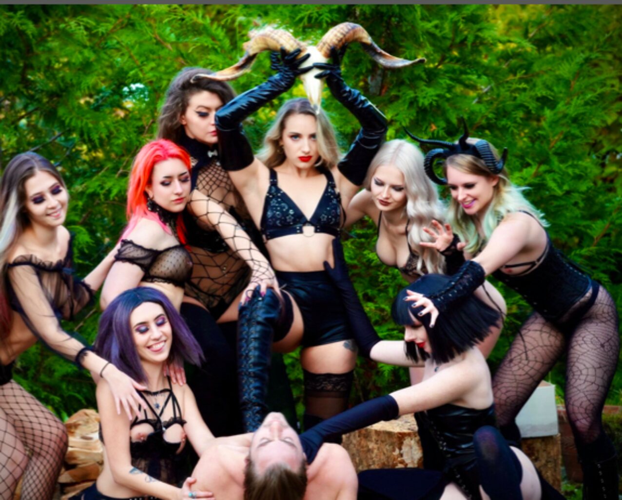 domination bdsm latex