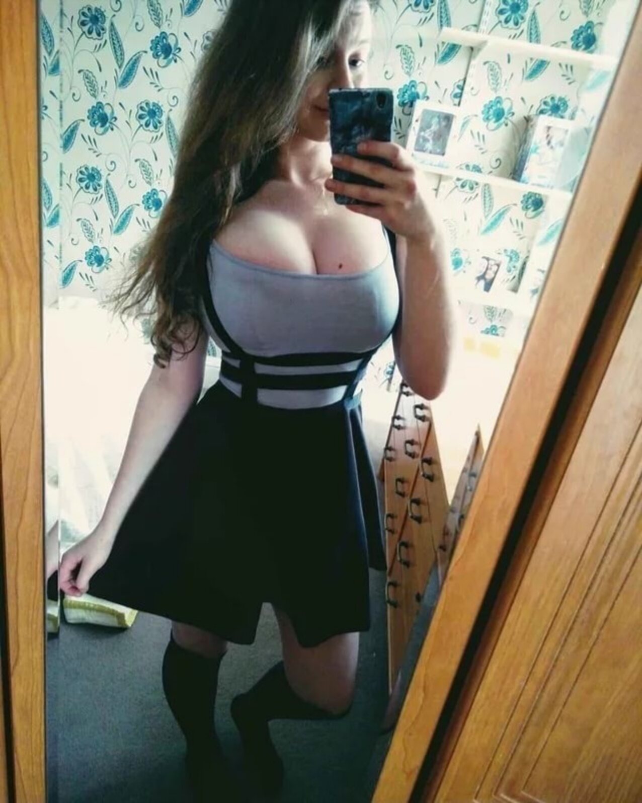 brunette selfie skirt