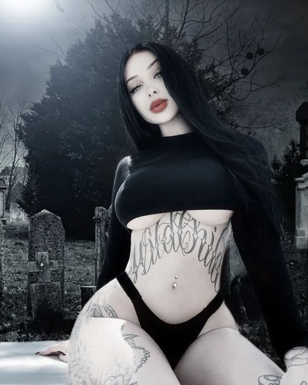 camgirl model tatoo