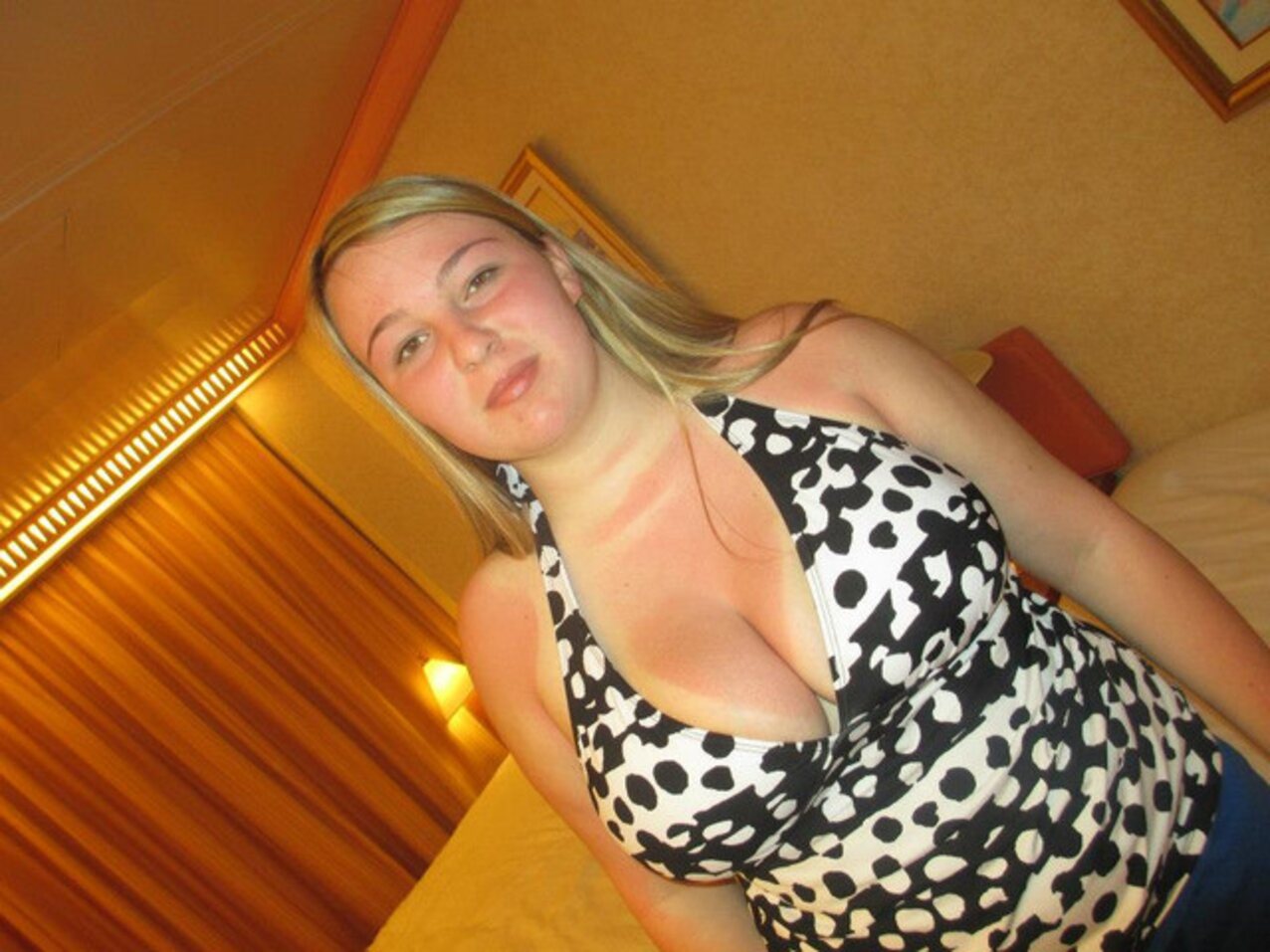blonde amateur tanlines