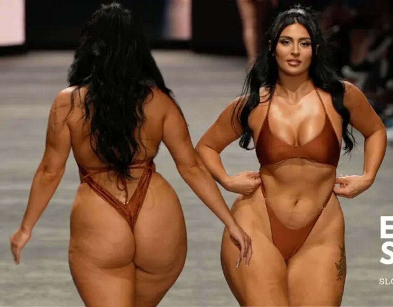 brunette latina thicc