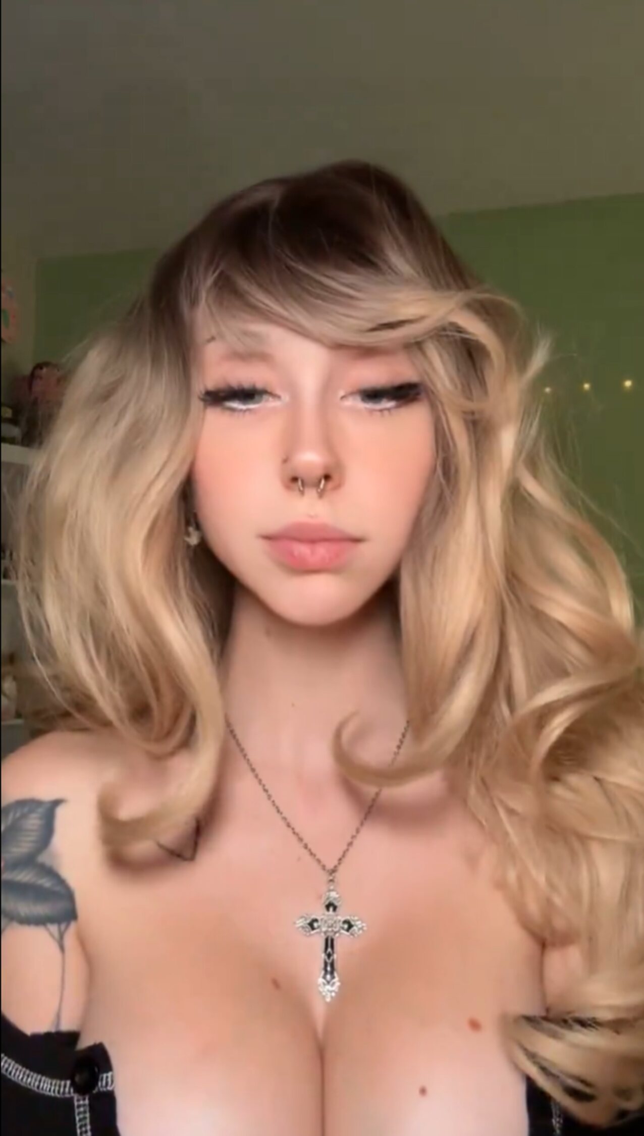 big boobs teen body