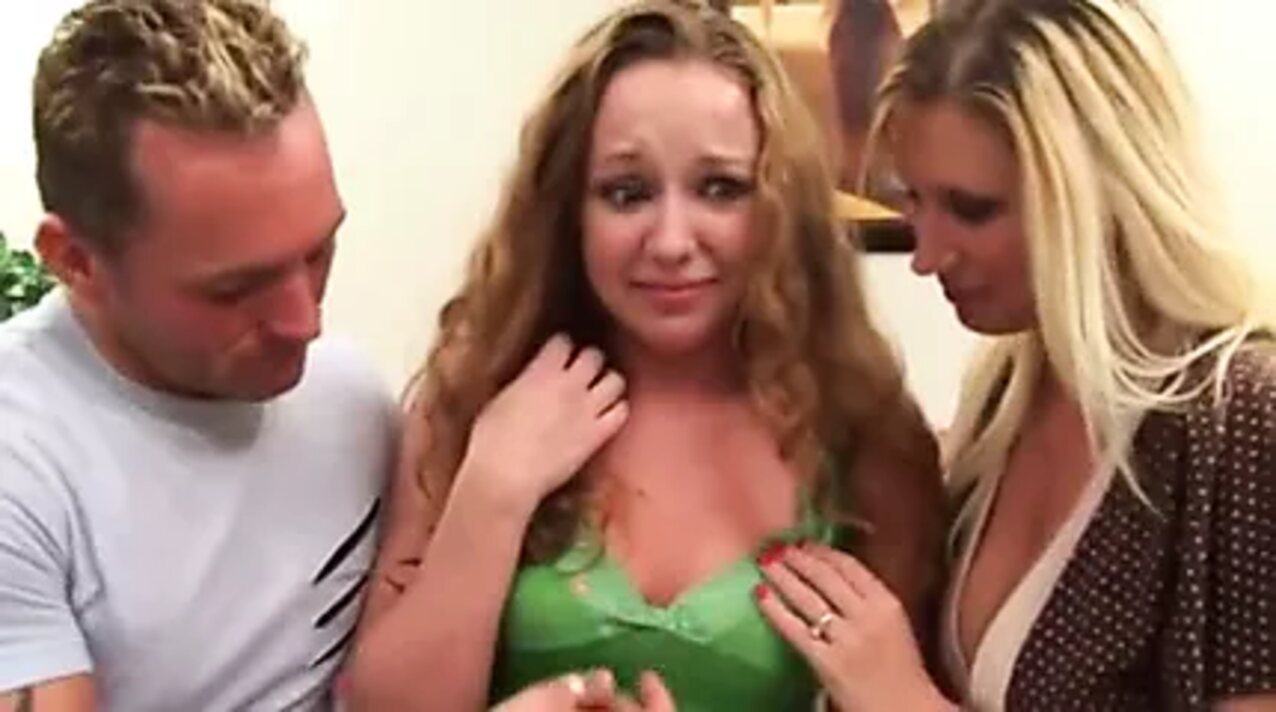 threesome horny sexy