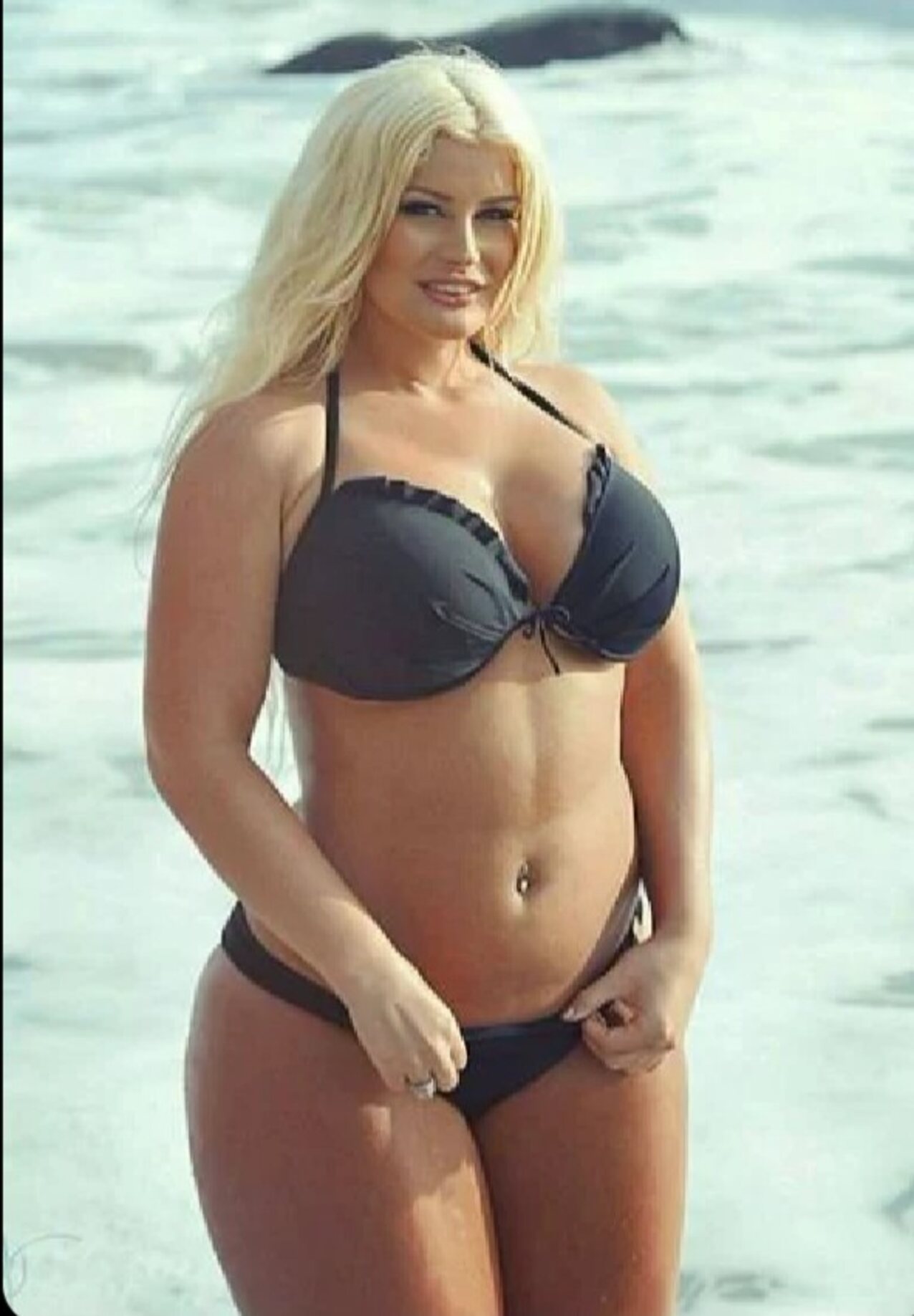 bikini blonde milf