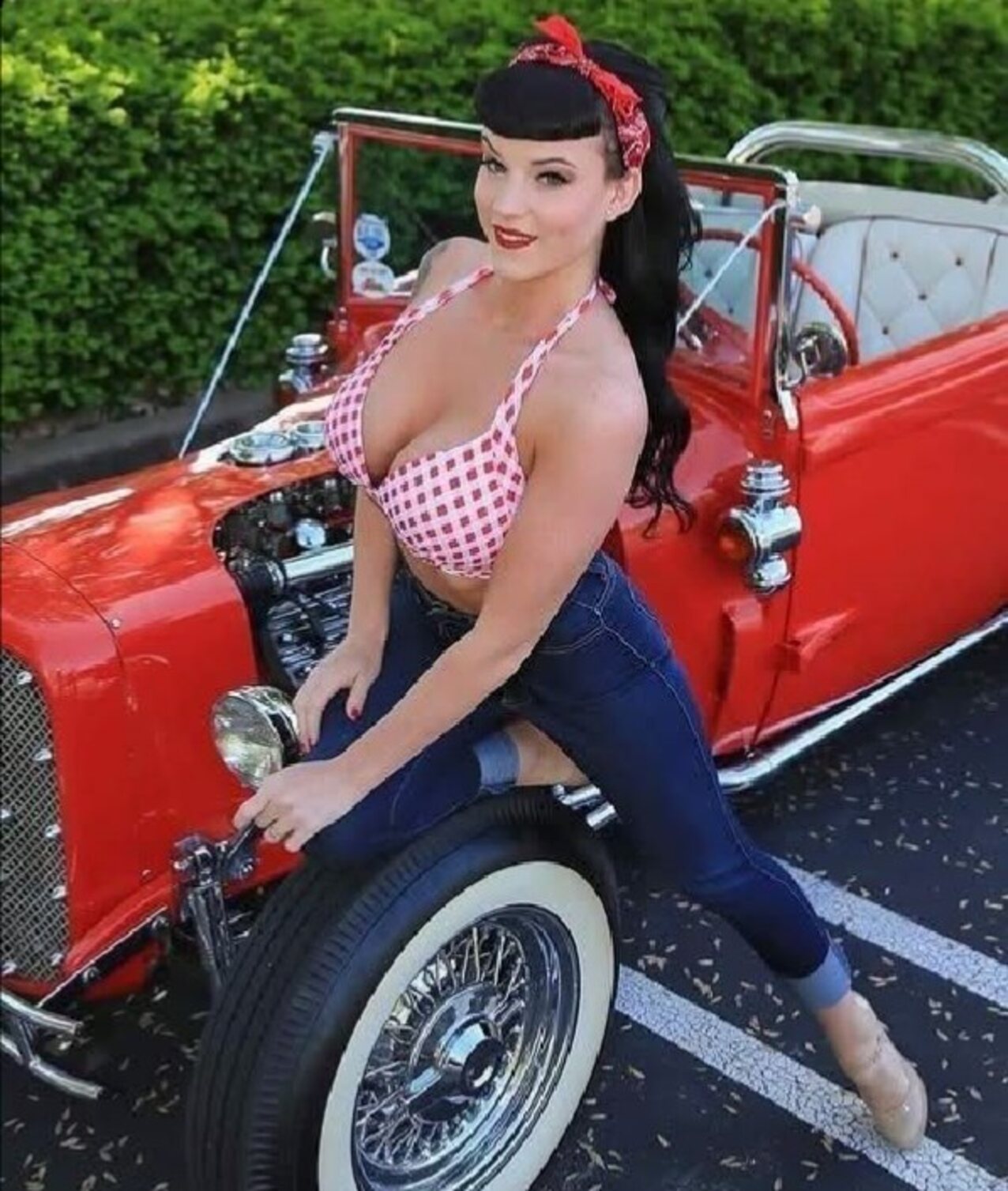 cosplay outside car