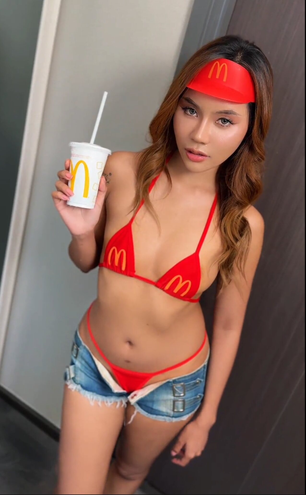 teen skinny pornstar