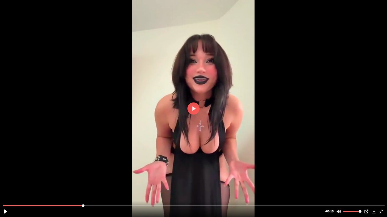 cute busty cosplay