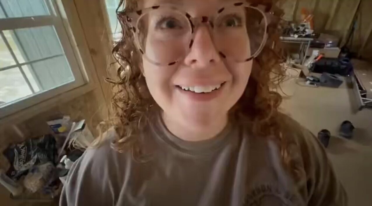 pawg glasses thick