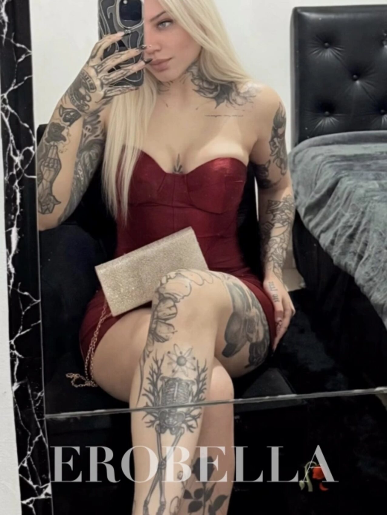 blonde escort onlyfans