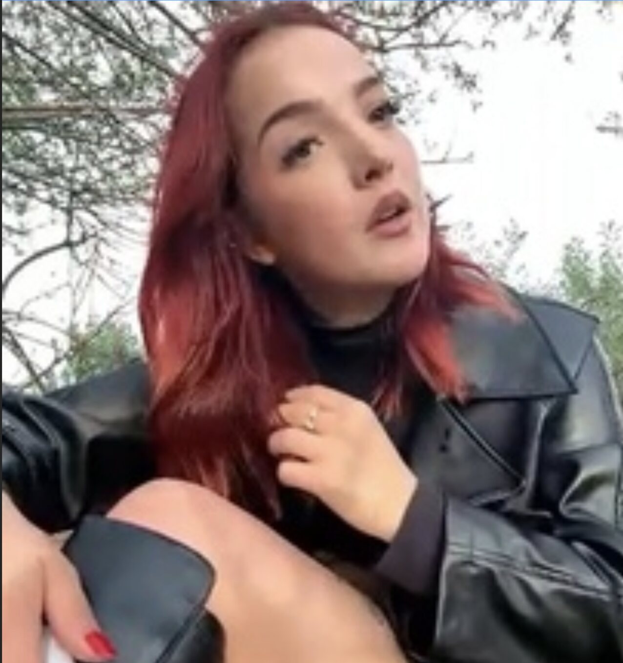 camgirl redhead nature