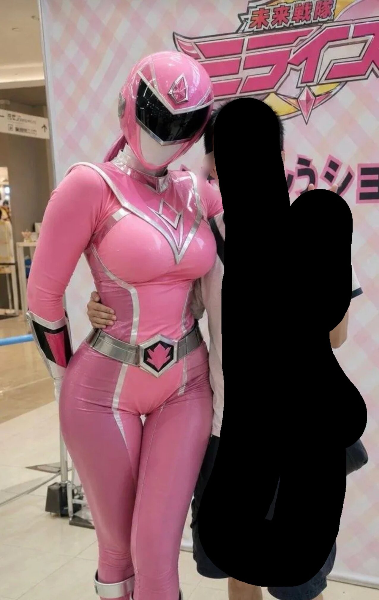 cosplayer boobs pink