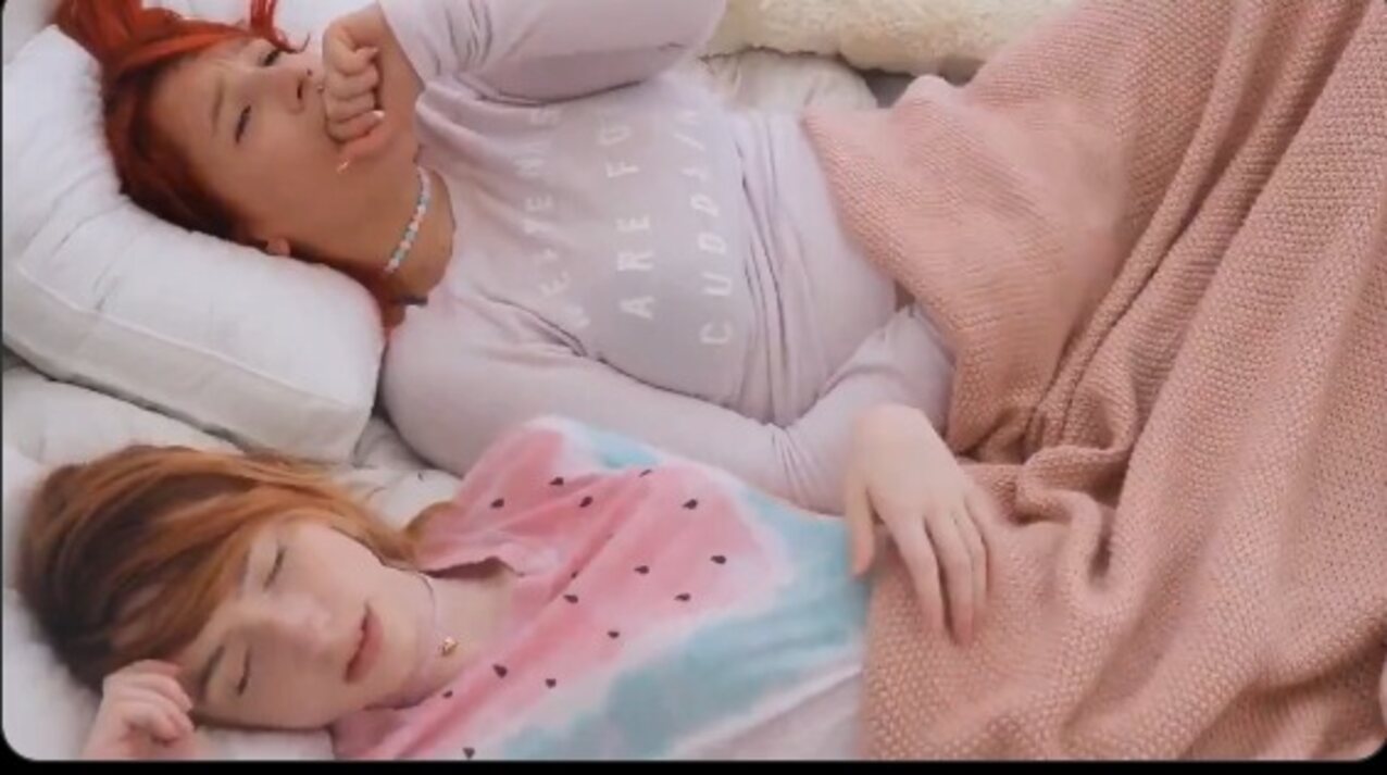 lesbian ginger masturbation