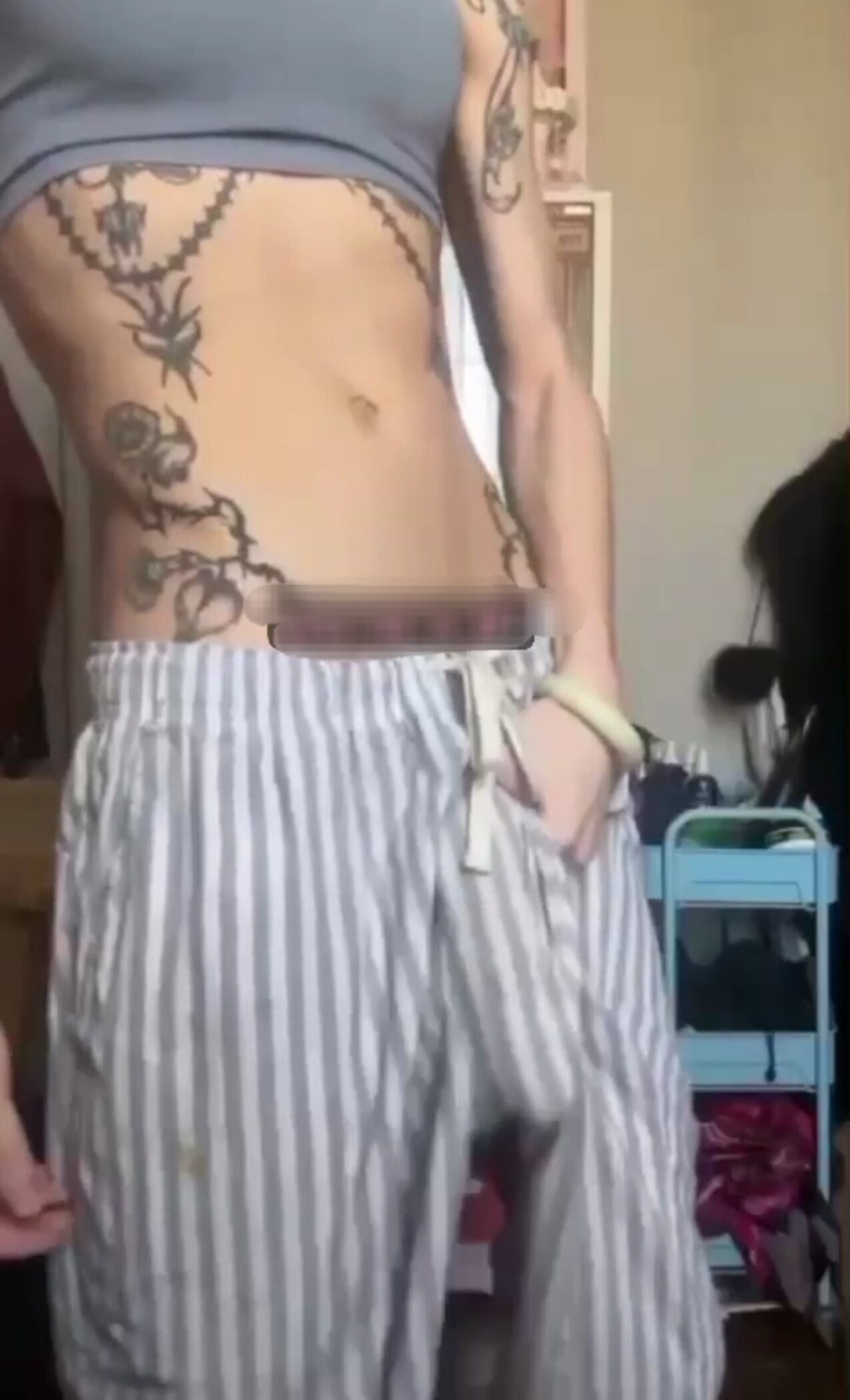 shemale tranny casual