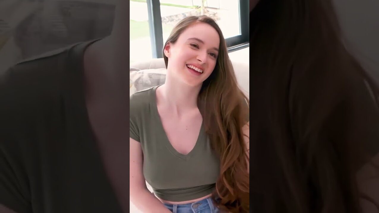 brown hair green dress pretty