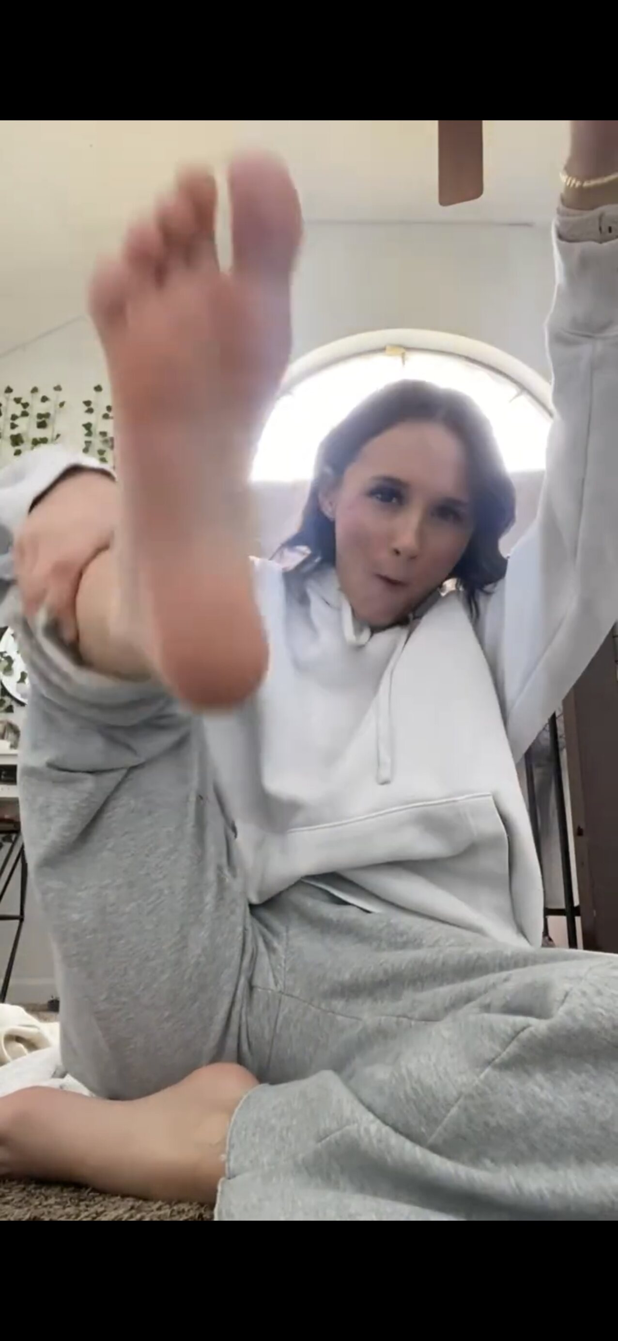 camgirl amateur brunette
