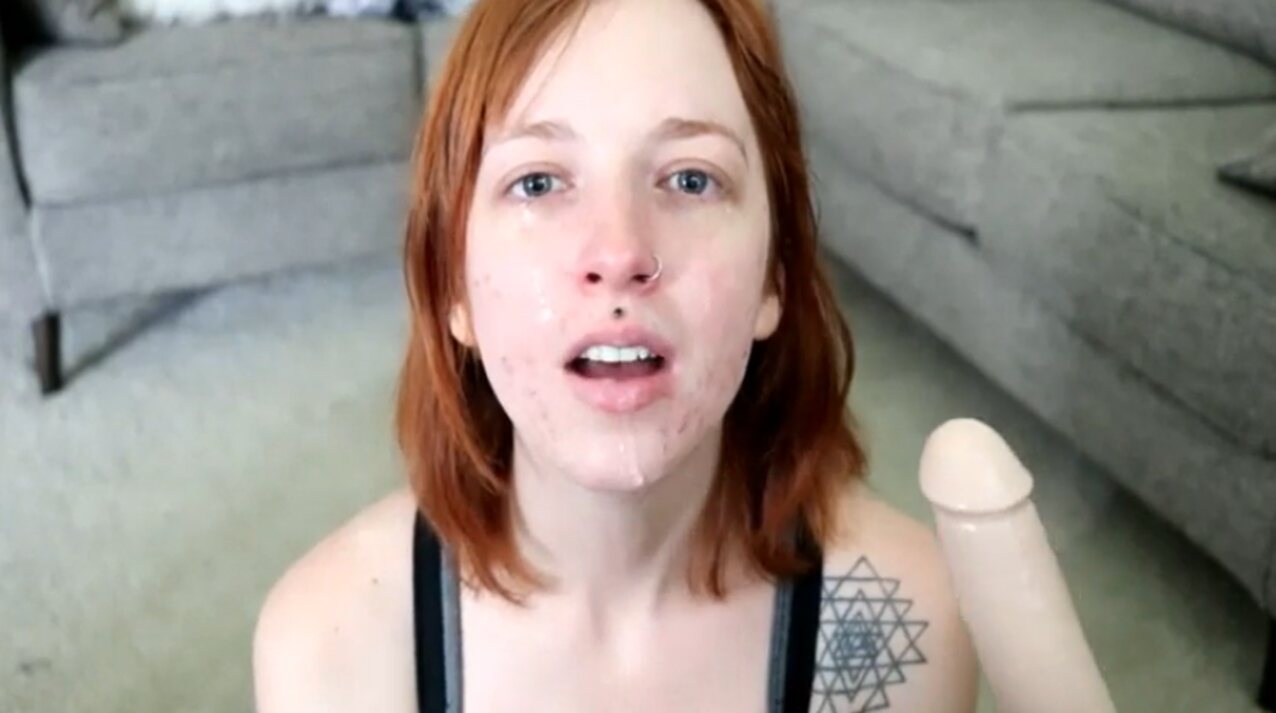 camgirl redhead dildo