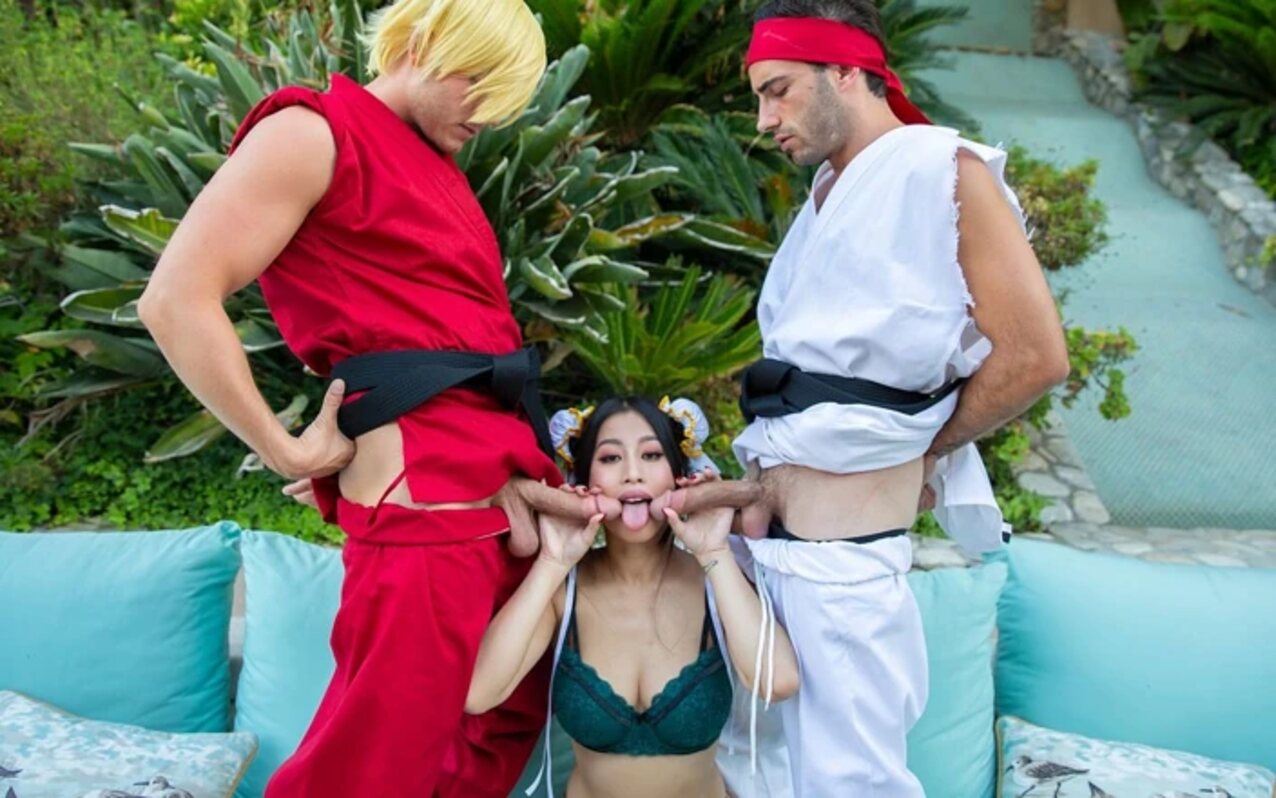 camgirl sex gangbang
