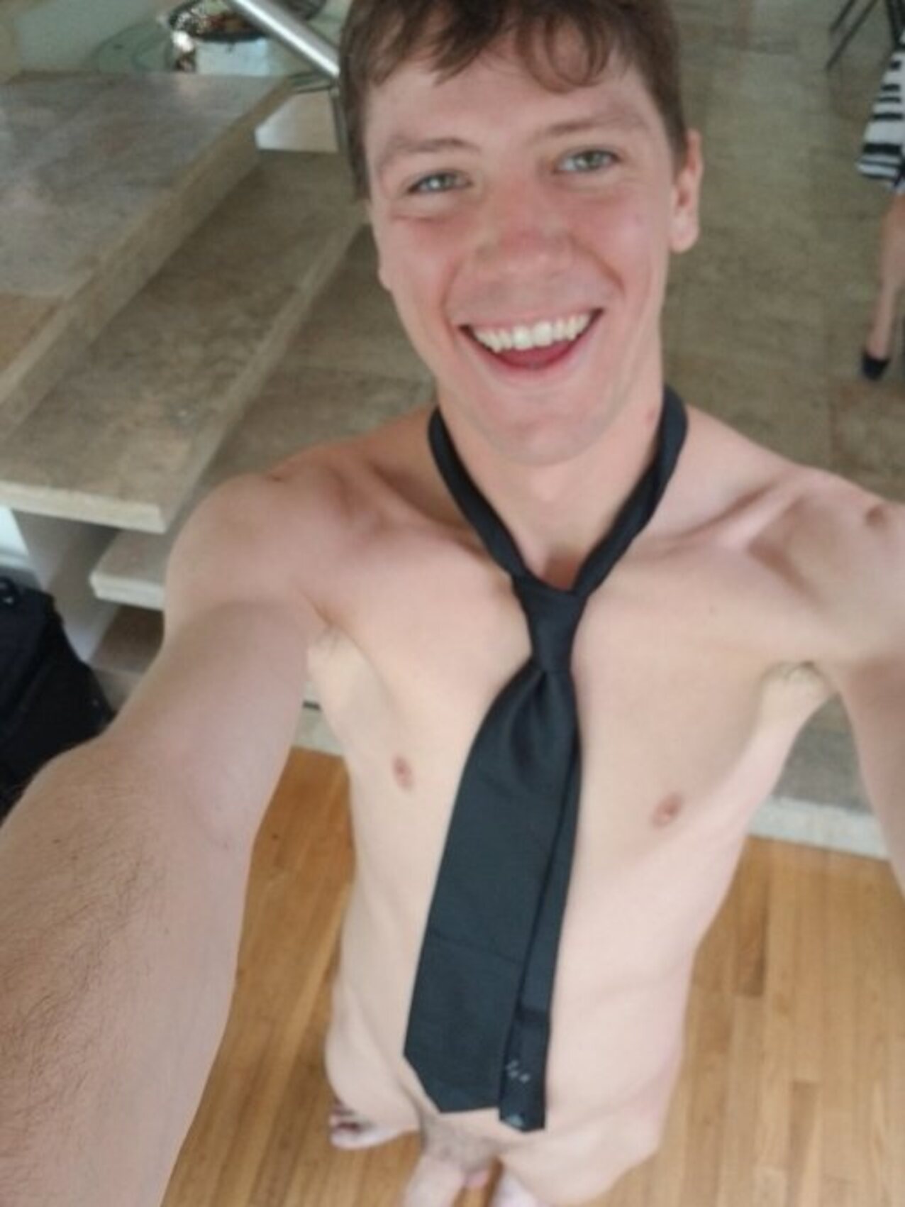 home suit tie