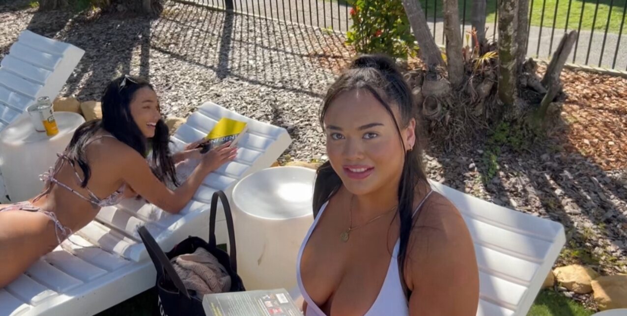 cube girl big ass big boobs