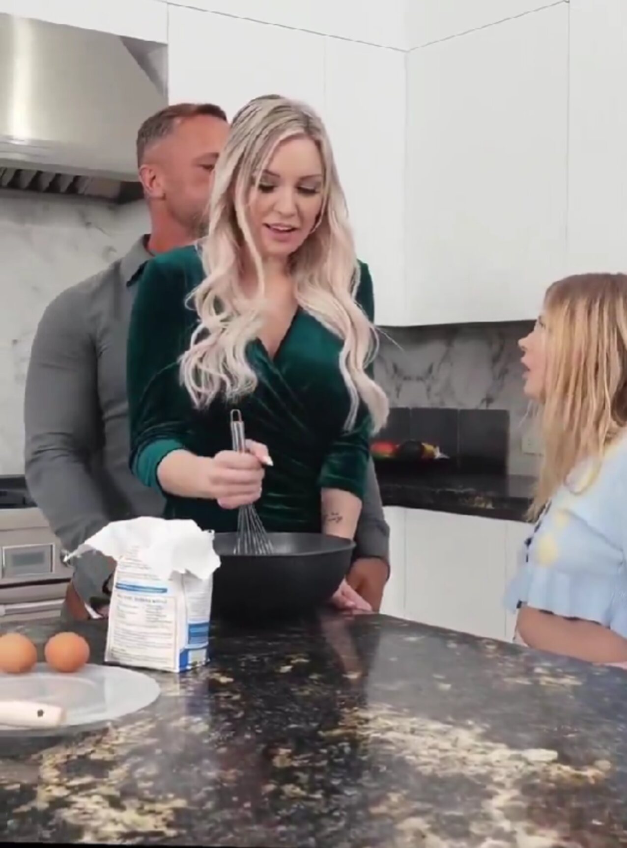 kitchen stepmom stepdaughter
