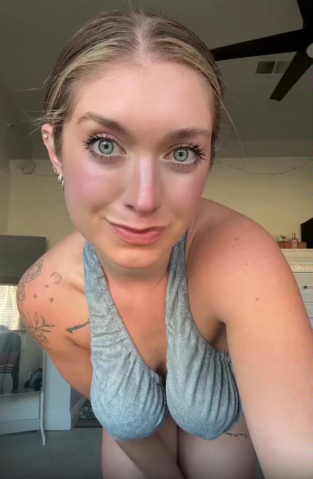 teen sexy blonde