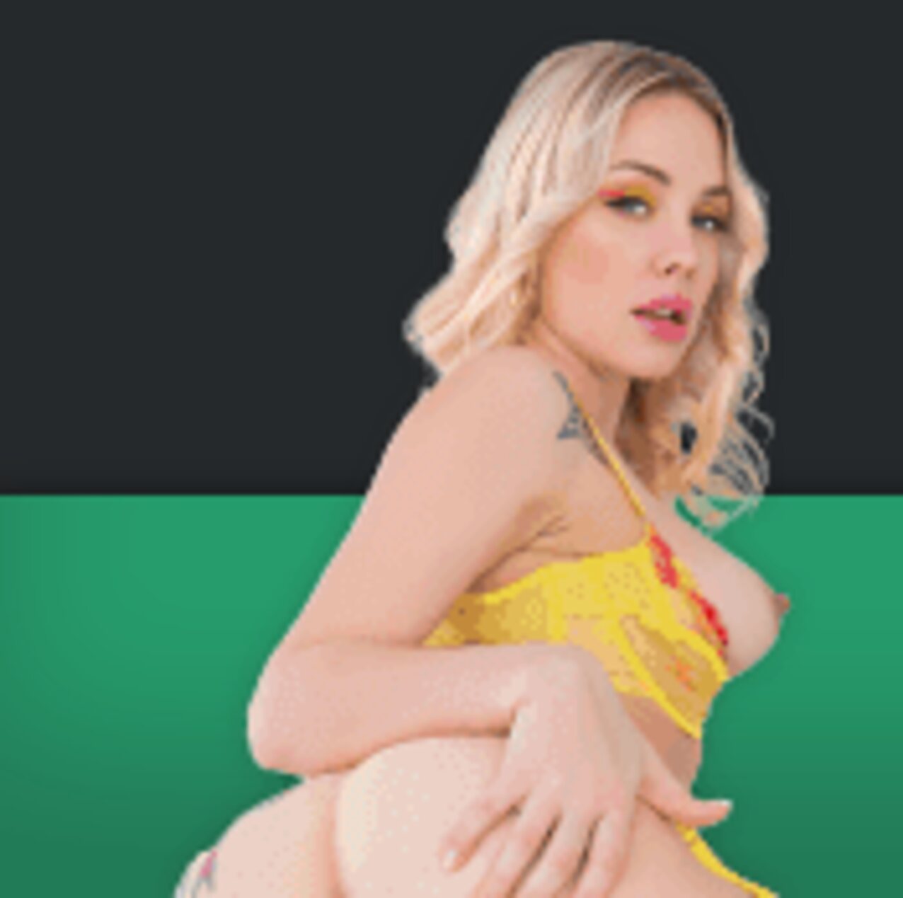 pawg blonde ass