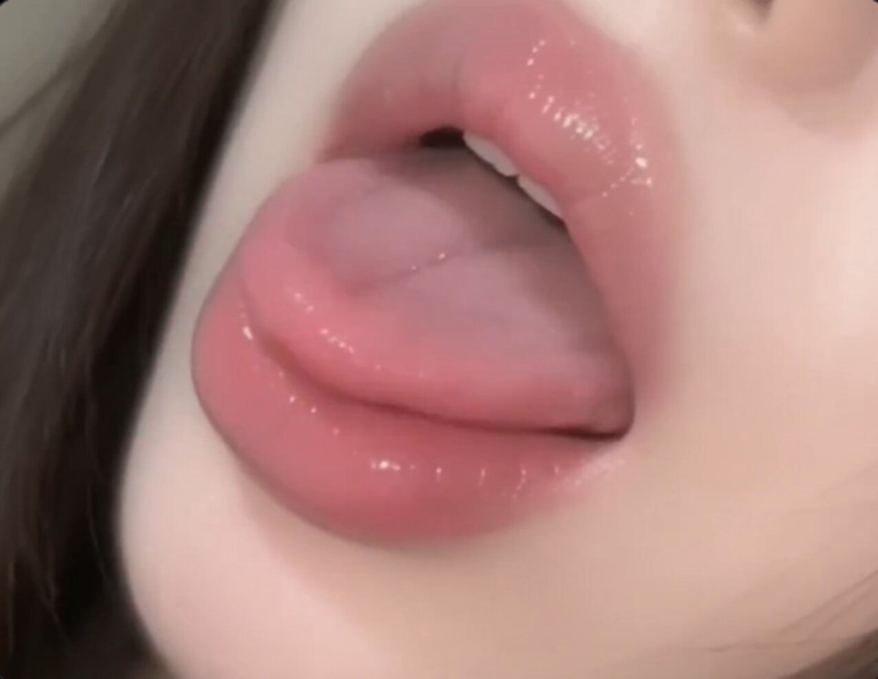 asmr mouth lips