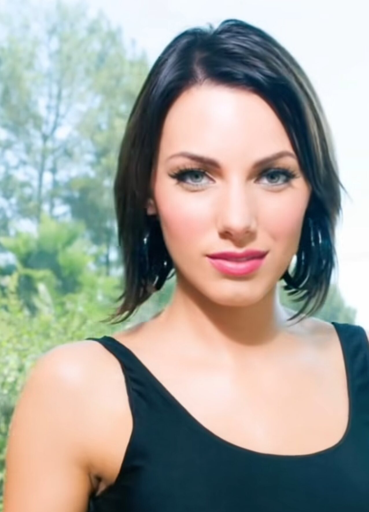 female deepthroat brunette