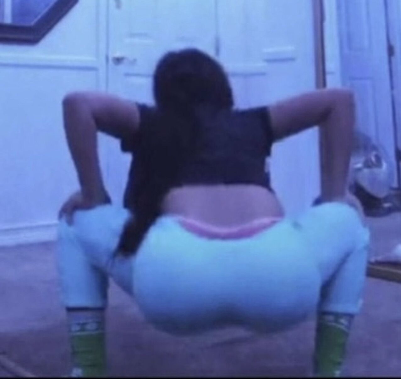 dark hair tiktok big booty